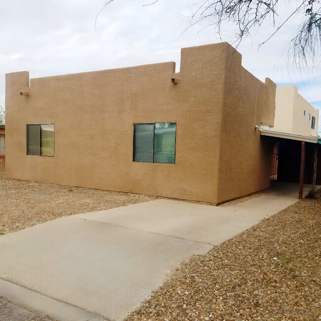221 E Elm St, Unit 221 Elm #1 in Tucson, AZ - Building Photo - Building Photo