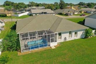 681 Powder Horn Row in Lakeland, FL - Building Photo - Building Photo