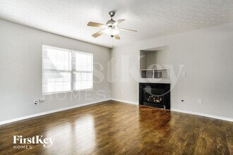 1377 Geranium Dr in Blacklick, OH - Building Photo - Building Photo