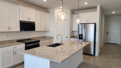 7615 E Cozy Cottage Ln in Queen Creek, AZ - Building Photo - Building Photo