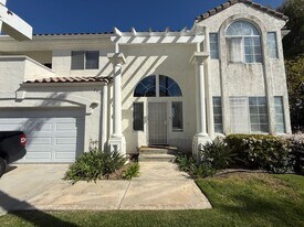 3863 Settineri Ln in Spring Valley, CA - Building Photo