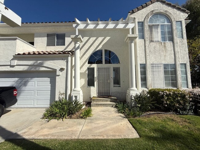 property at 3863 Settineri Ln