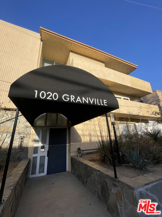 property at 1020 Granville Ave
