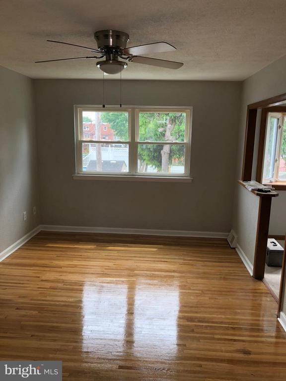 12705 Kenny Rd in Philadelphia, PA - Building Photo - Building Photo