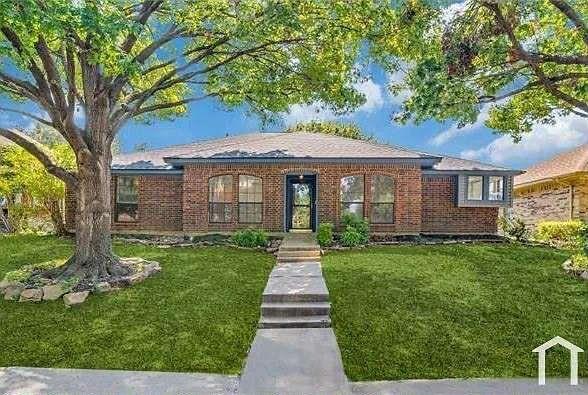 4421 Seedling Ln in Mesquite, TX - Building Photo