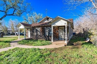 704 Grape St in Abilene, TX - Building Photo - Building Photo