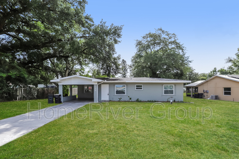 1680 32nd St NW in Winter Haven, FL - Building Photo