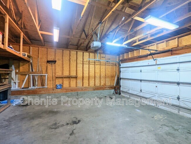 9908-9180 180 St NW in Edmonton, AB - Building Photo - Building Photo