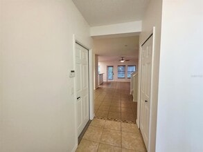 9764 Tivoli Villa Dr in Orlando, FL - Foto de edificio - Building Photo