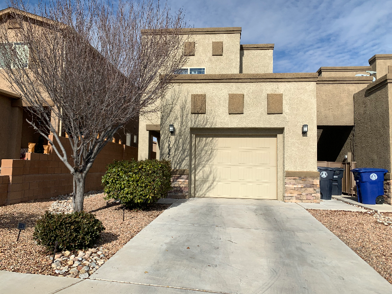 10637 Microlith Rd SW in Albuquerque, NM - Building Photo