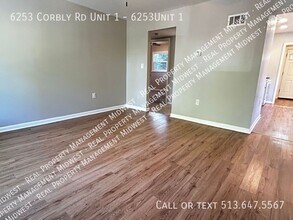 6253 Corbly Rd in Cincinnati, OH - Building Photo - Building Photo