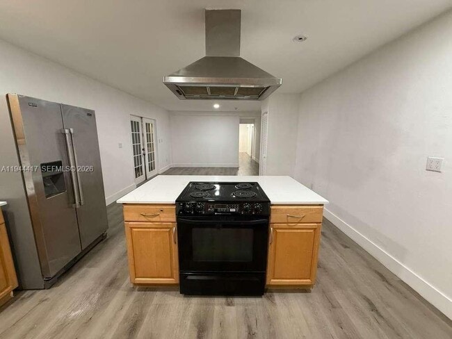 property at 2640 SW 32nd Ct