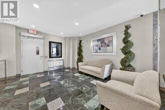 4460 Tucana Ct in Mississauga, ON - Building Photo - Building Photo