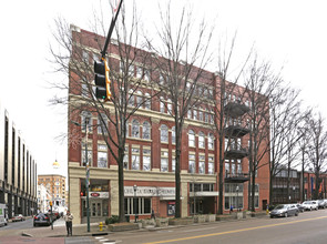 800 Market St in Chattanooga, TN - Building Photo - Building Photo