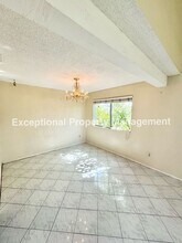 7475 Boxwood Ave in Fontana, CA - Building Photo - Building Photo