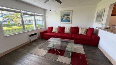 102 Westbury E in Deerfield Beach, FL - Building Photo - Building Photo