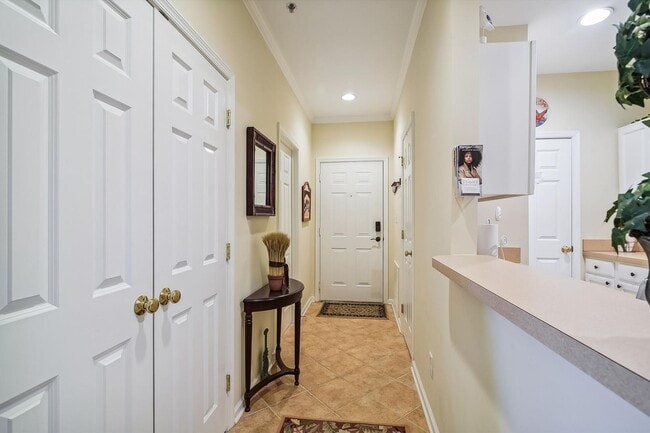 35542 Atlantic Cir in Southold, DE - Foto de edificio - Building Photo