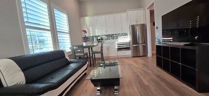 2946 Side Saddle Ln, Unit 1 in Escondido, CA - Building Photo - Building Photo