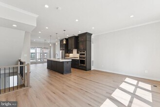 4689 Charger Pl in Chantilly, VA - Building Photo - Building Photo