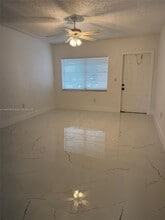 3401 SW 9th Terrace in Miami, FL - Foto de edificio - Building Photo