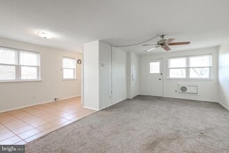 5448 Hermit Terrace in Philadelphia, PA - Building Photo - Building Photo