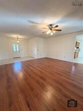 1431 Cherokee Cir, Unit 0911 in Burkburnett, TX - Building Photo - Building Photo