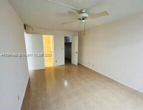 1421 S Ocean Blvd-Unit -218 in Pompano Beach, FL - Building Photo - Building Photo
