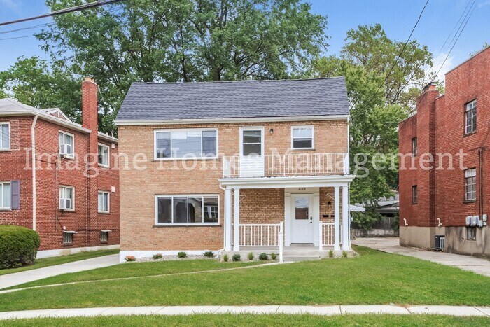 4168 Paxton Woods Ln in Cincinnati, OH - Foto de edificio