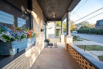 4667 Hamilton Ave in Cincinnati, OH - Building Photo - Building Photo