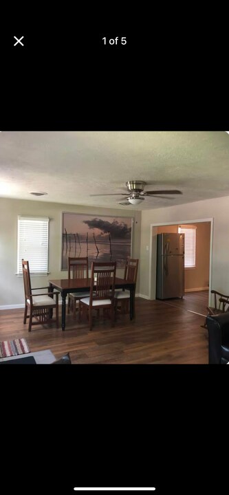 1021 Barlow St in Traverse City, MI - Building Photo