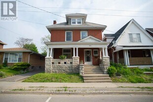 522 Colborne St in Brantford, ON - Building Photo