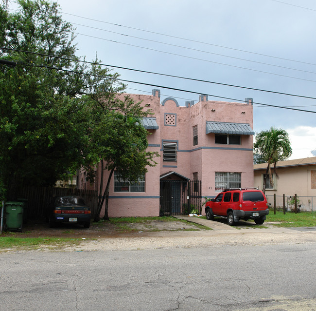 69 NE 70th St in Miami, FL - Building Photo - Building Photo