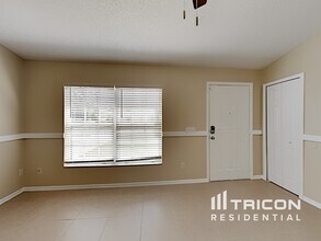1583 Naples Cir in Deltona, FL - Building Photo - Building Photo