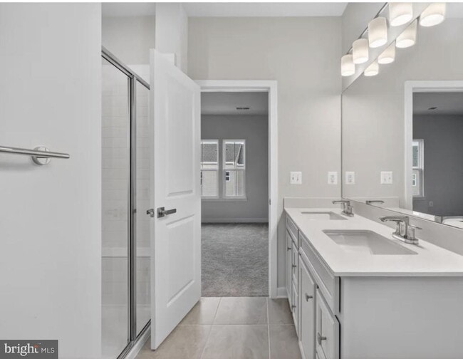 property at 4945 DUNHAVEN Dr