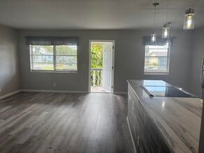 311 Chatham N in West Palm Beach, FL - Building Photo - Building Photo