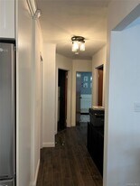 72 2nd Ave in East Rockaway, NY - Building Photo