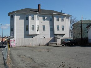 27-29 Camp St in Worcester, MA - Building Photo - Building Photo