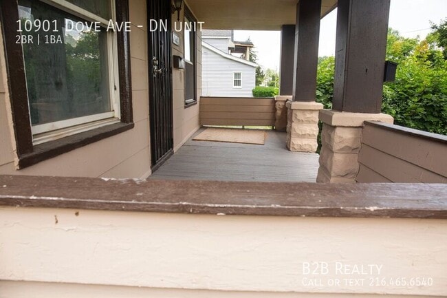 10901 Dove Ave in Cleveland, OH - Building Photo - Building Photo