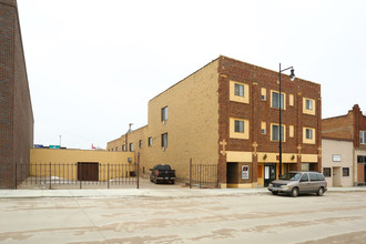 10 1st St SW in Minot, ND - Building Photo - Building Photo