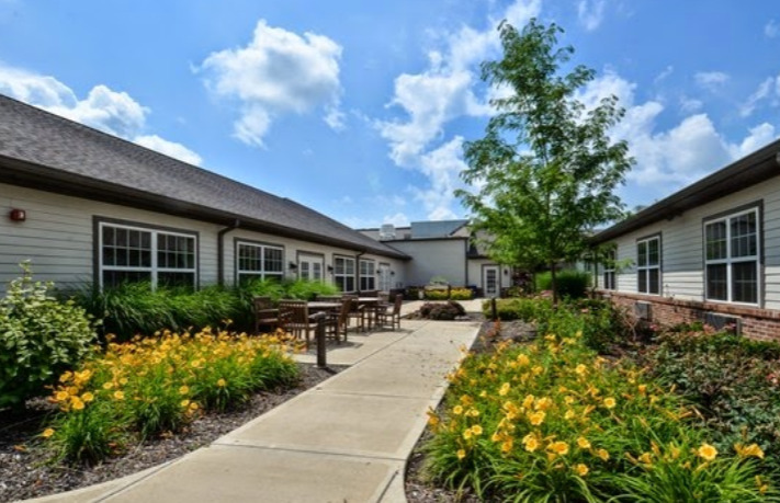 Sugar Grove Senior Living in Plainfield, IN - Building Photo