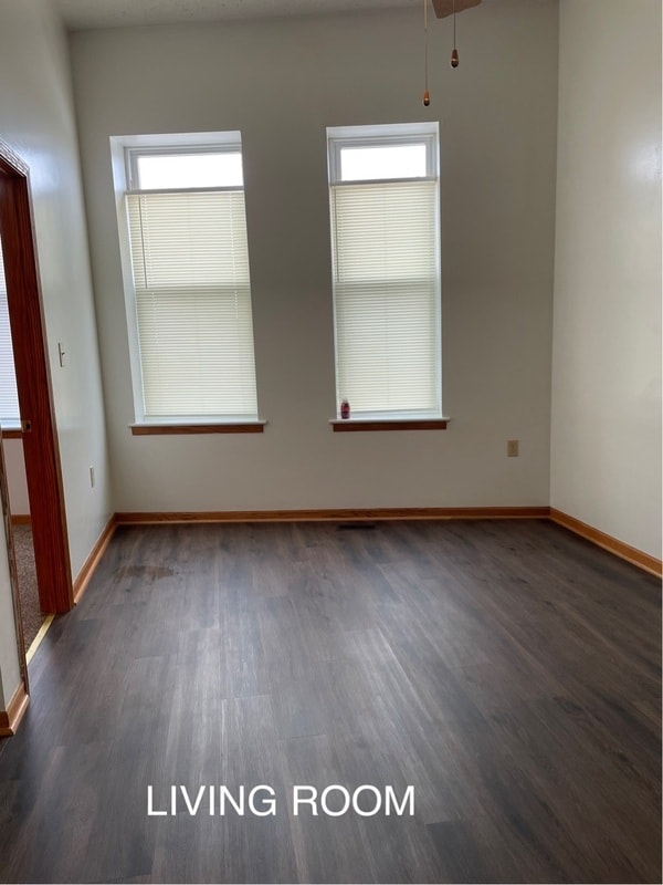 102 N Main St in Summitville, IN - Building Photo - Building Photo