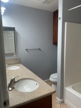 1328 Cuyamaca St in El Cajon, CA - Foto de edificio - Building Photo