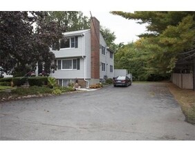 39 Loomis St, Unit 39 in Cambridge, MA - Foto de edificio - Building Photo