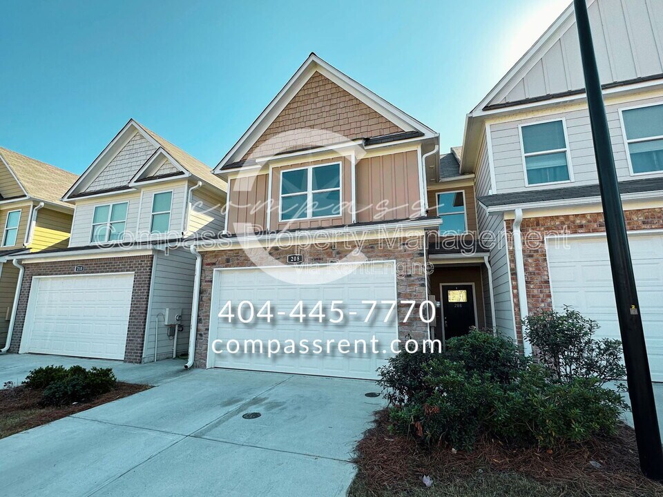 210 Lyndon Wy NW in Cartersville, GA - Building Photo
