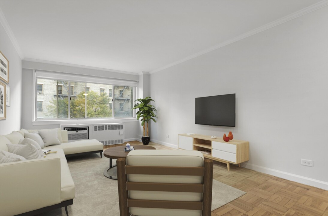 240 E 62nd St in New York, NY - Building Photo