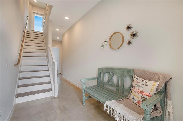 9060 Corsair Pl in Dallas, TX - Building Photo - Building Photo