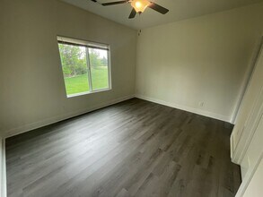 11649 E Harry Ct-Unit -11651 Harry Ct in Wichita, KS - Building Photo - Building Photo