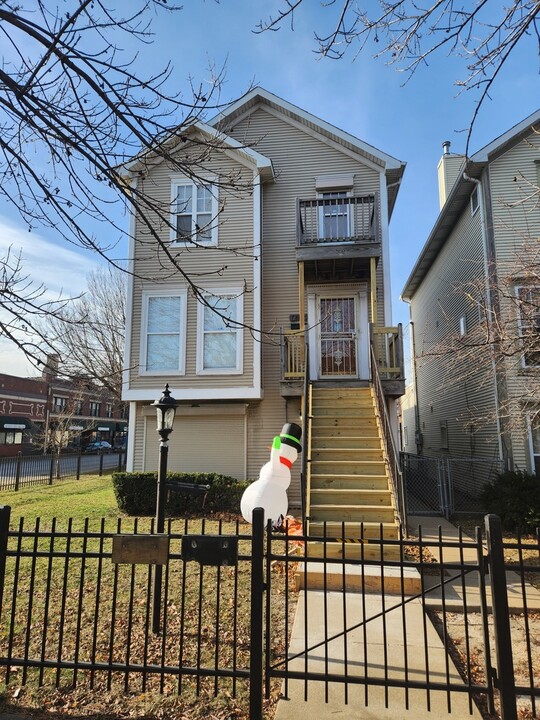 7862 S Eggleston Ave in Chicago, IL - Building Photo