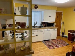 1317 Broadway St in Ann Arbor, MI - Building Photo - Building Photo