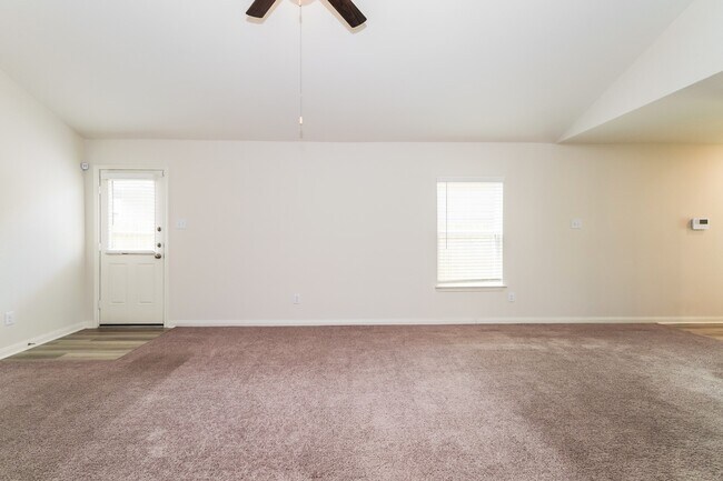 22027 Ellison Dr in Magnolia, TX - Building Photo - Building Photo